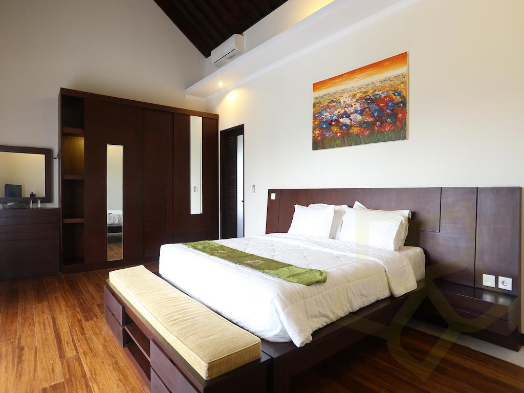 Villa Fanisa Kuta  Room photo